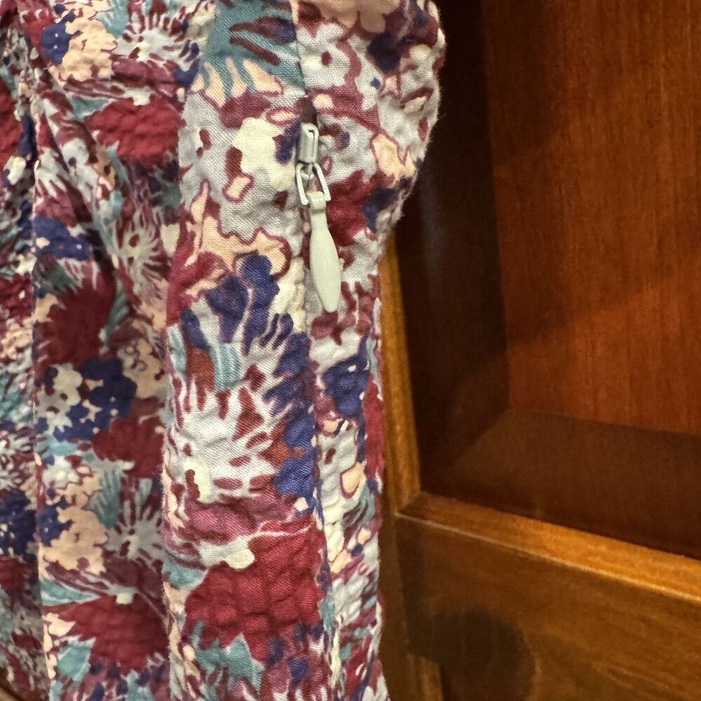 Madewell Floral Seersucker Short Sleeve Top Ruched Front Side Zip Size 6 - Picture 7 of 10
